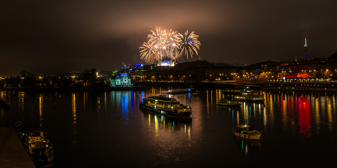 Praha Silvester z lode